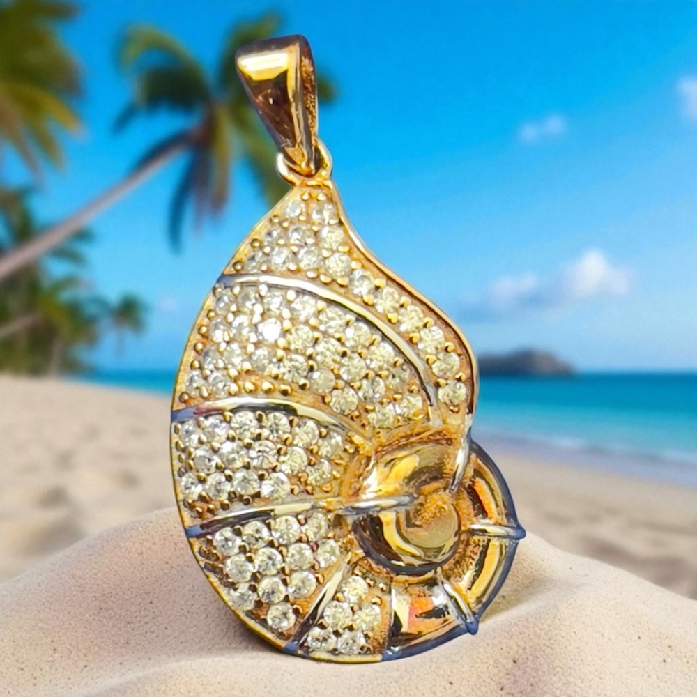 Elegant 925 Sterling Silver w Gold plating CZ Nautilus shell
 Pendant charm